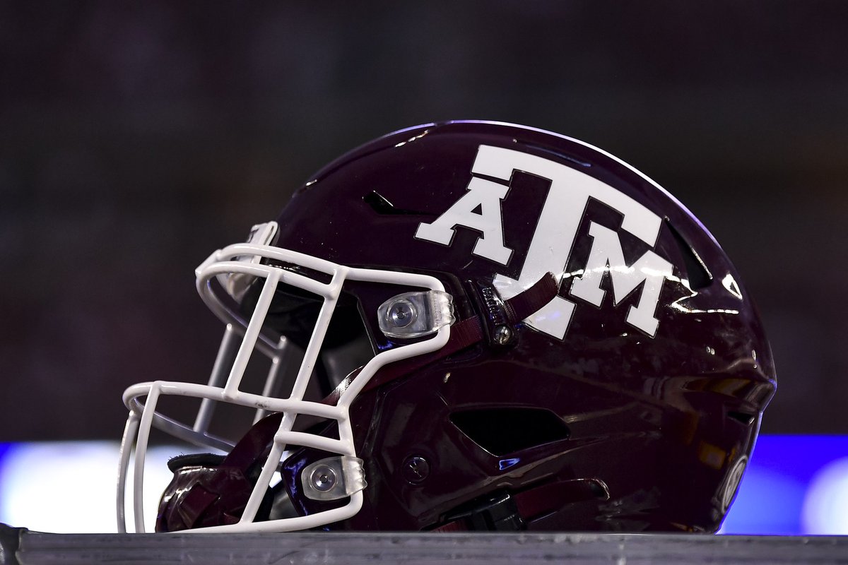 _Quick6ix's tweet photo. #AGTG After a great conversation with @CoachColey I’m blessed to have earned an offer from Texas A&amp;M University!! #GigEm 👍 https://t.co/5vgZ4u8B6e