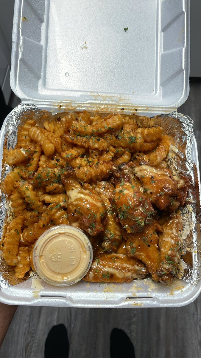 Myja 🤖👽👾 tweet media