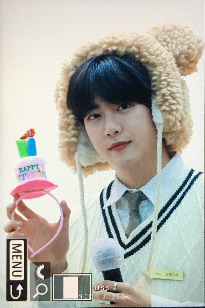 OSS990203's tweet photo. 230128 

@GoldenChild 
@Hi_Goldenness 
#지범 #김지범 #jibeom 
#골든차일드           #GoldenChild https://t.co/14ilw9fLwt