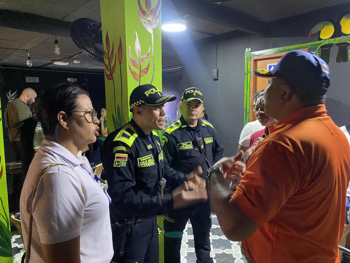 Adelantamos planes de registro y control en el sector del centro de la ciudad de #SantaMarta, así mismo se realizó el acompañamiento <a href="/DADSASM/">Dadsa Santa Marta</a> y <a href="/osa_org/">Organización Sayco Acinpro - OSA</a> para evitar la contaminación auditiva.
#DiosYPatria