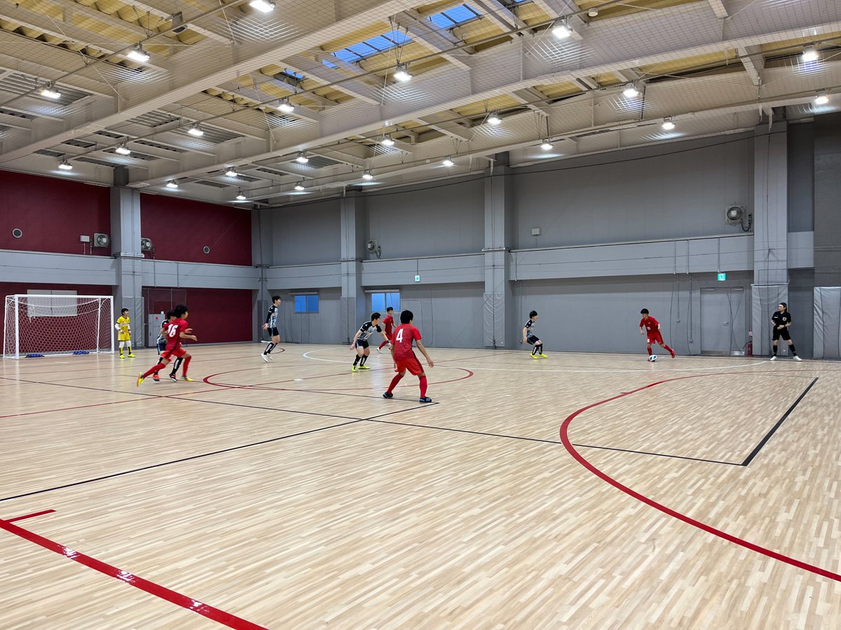 tokyo8jouhs's tweet photo. 【サッカー部より】
遠征報告vol,3
１／２８（土）午後
第22回東京都ユース(U－18)フットサルフェスティバルに参加してきました。
品川シティFC U18  0-2
正則学園高校フットサル部　3-0
駿台学園FC  1-4
都市大付属　1-2
という結果になりました。
これからも成長できるように頑張ります。 https://t.co/RmWevTKlWQ