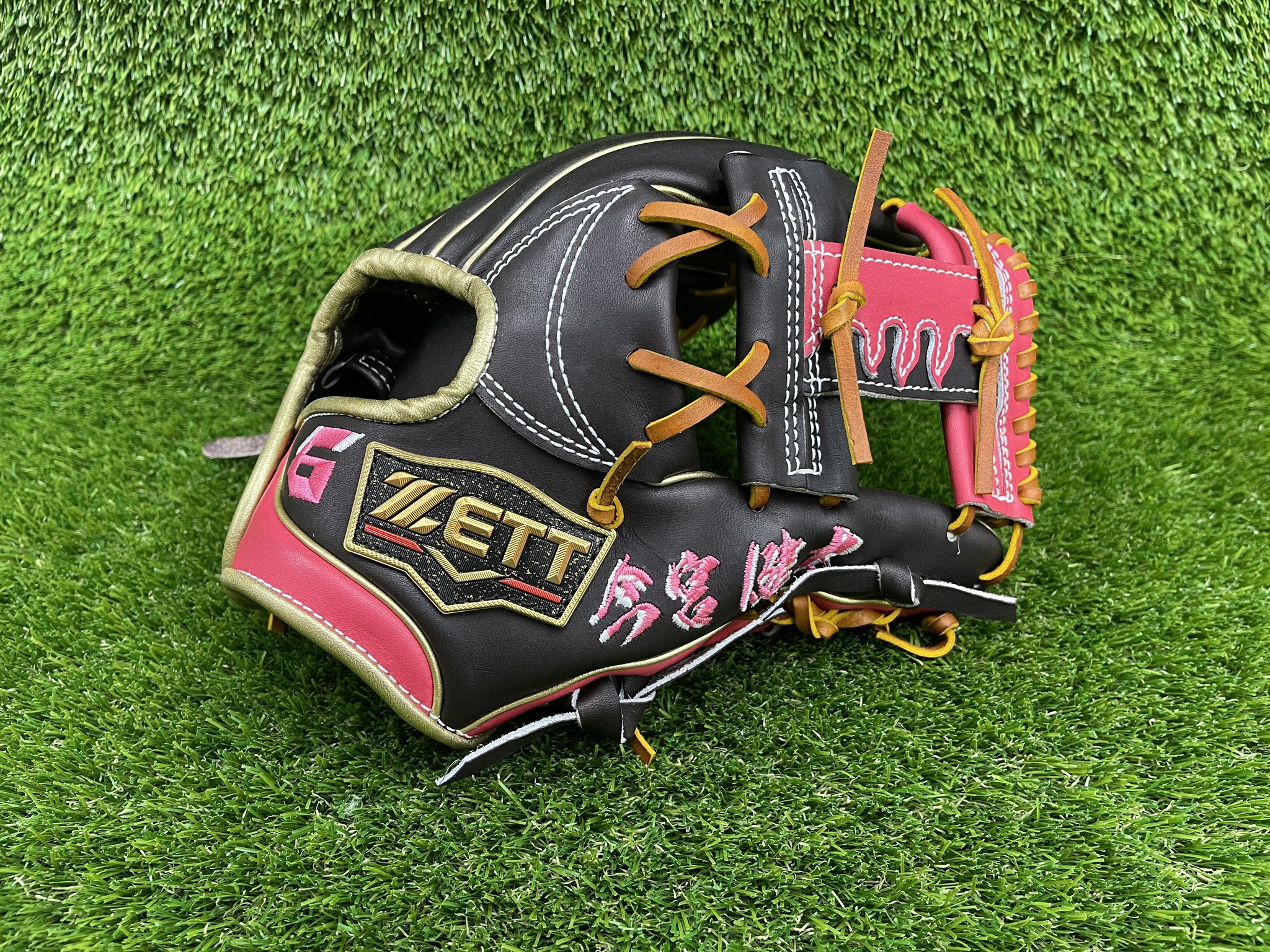 【限定•未使用】　今宮健太　ヤフオクドーム名場面フォトパネル　プロ野球 Amazon.co.jp: 今宮健太選手350本犠打達成記念直筆サインフォト