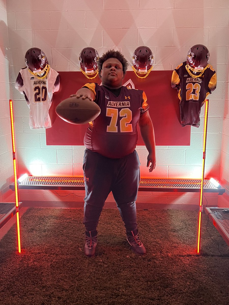 JaylynJones05's tweet photo. Had a wonderful visit at Alvernia today!! Thank you @MisterLilly @CoachAzz @CoachMartorano @CoachRio55 and all the other coaches for the invite. Loved being on campus!!@ForestParkHSVA @AlverniaFB https://t.co/gOxKYUL55k
