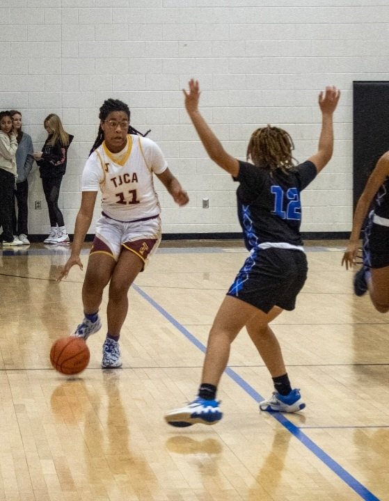 BrookBratt08's tweet photo. I just want to give thanks to my parents & everyone that keeps pouring into my development. @CoachYMelvin @Coach_B828 @CoachShauntay @threat_sports @HoopDreamsAAU @TwittyCoach @TwittyTown3 #Blessed #Bloodline #BuiltForSucess #ChangeTheNarrative #GodDid https://t.co/3oZSmdKgc3