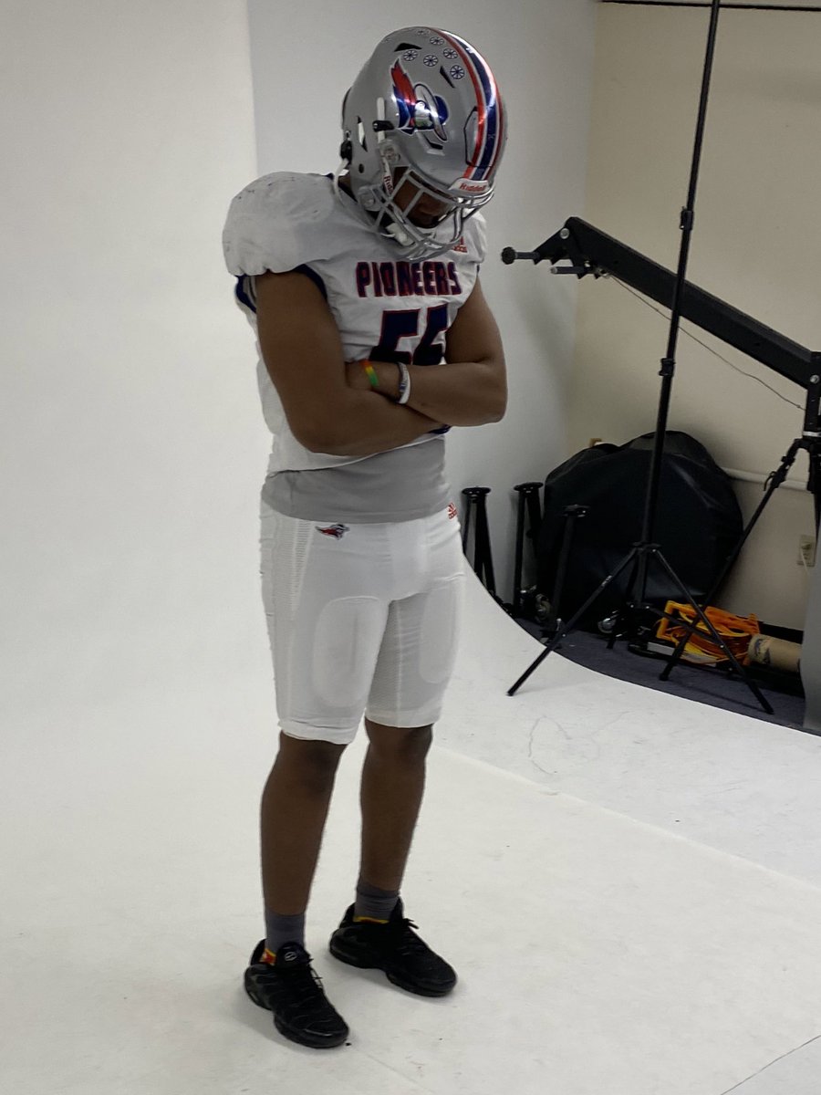 After a great visit I am blessed to receive an offer from MNU 🔴⚫️ <a href="/QBCoachCortez/">Coach Drew Cortez</a> <a href="/RaySouthFB/">Raytown South High School Football</a> <a href="/RSFootballHC/">William Harris</a>