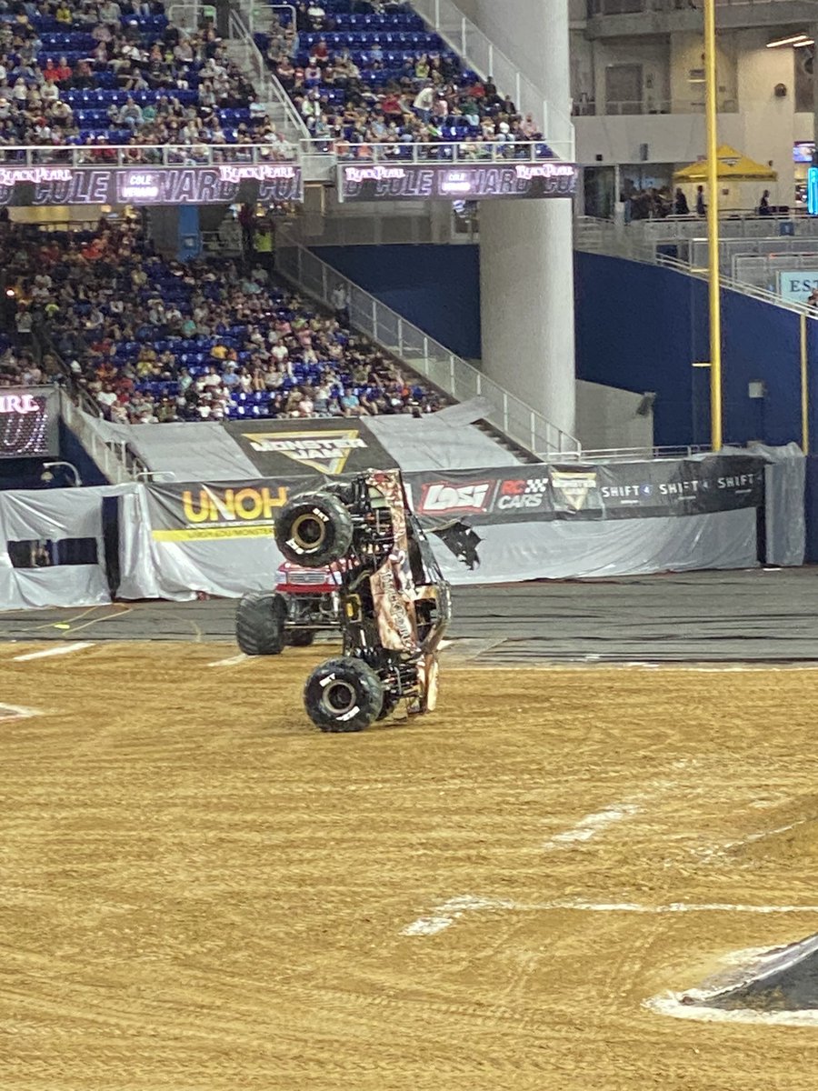 Monster Jam is back in Miami this weekend only!  It’s a can’t miss show! #MonsterJam