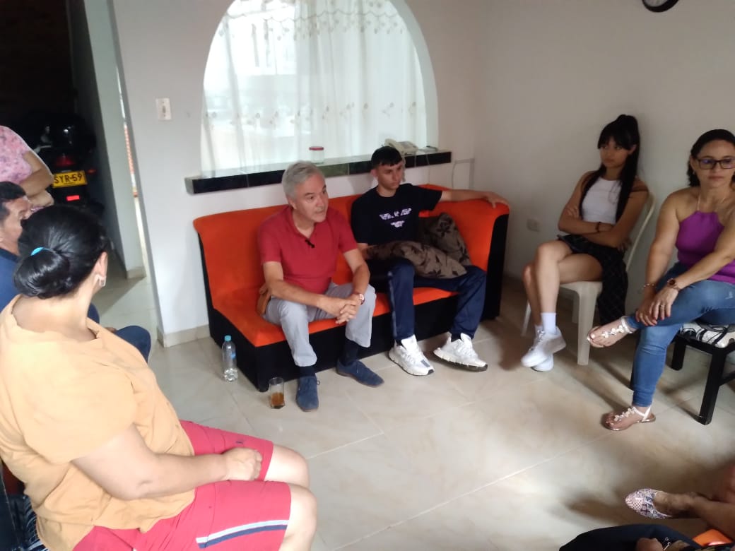 jvalenciamontoy's tweet photo. Tarde de #Caseos, de compartir, de reencontrarnos, de iniciar nuevas historias. #PorRisaraldaHágalePues https://t.co/0nvW5rLgfa
