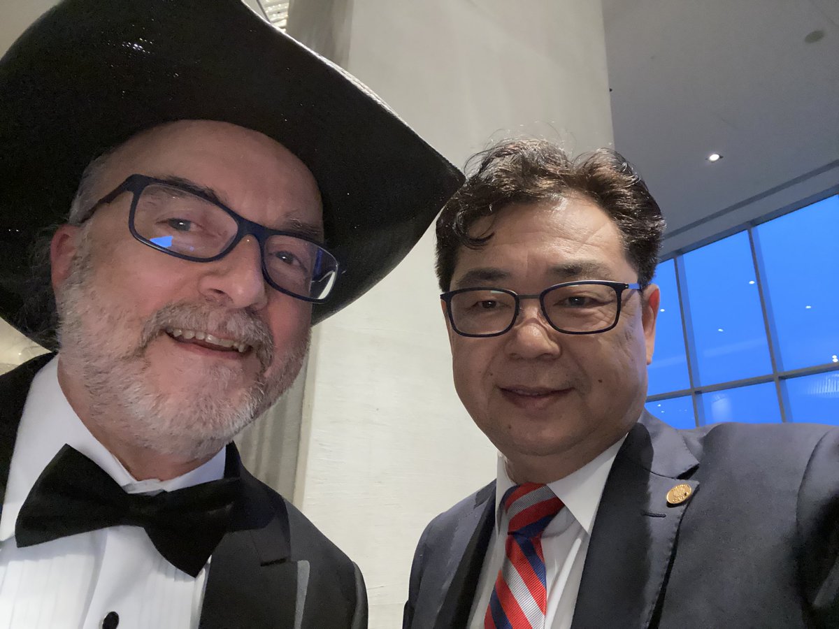 ZhaiJim's tweet photo. Happy to be with the recipient of this distinguished award! #TexPathol a long time friend, Dr. Ed Uthmam, well deserved recognition. #pathology #pathologists #pathtwitter https://t.co/WCWKLPvs8n