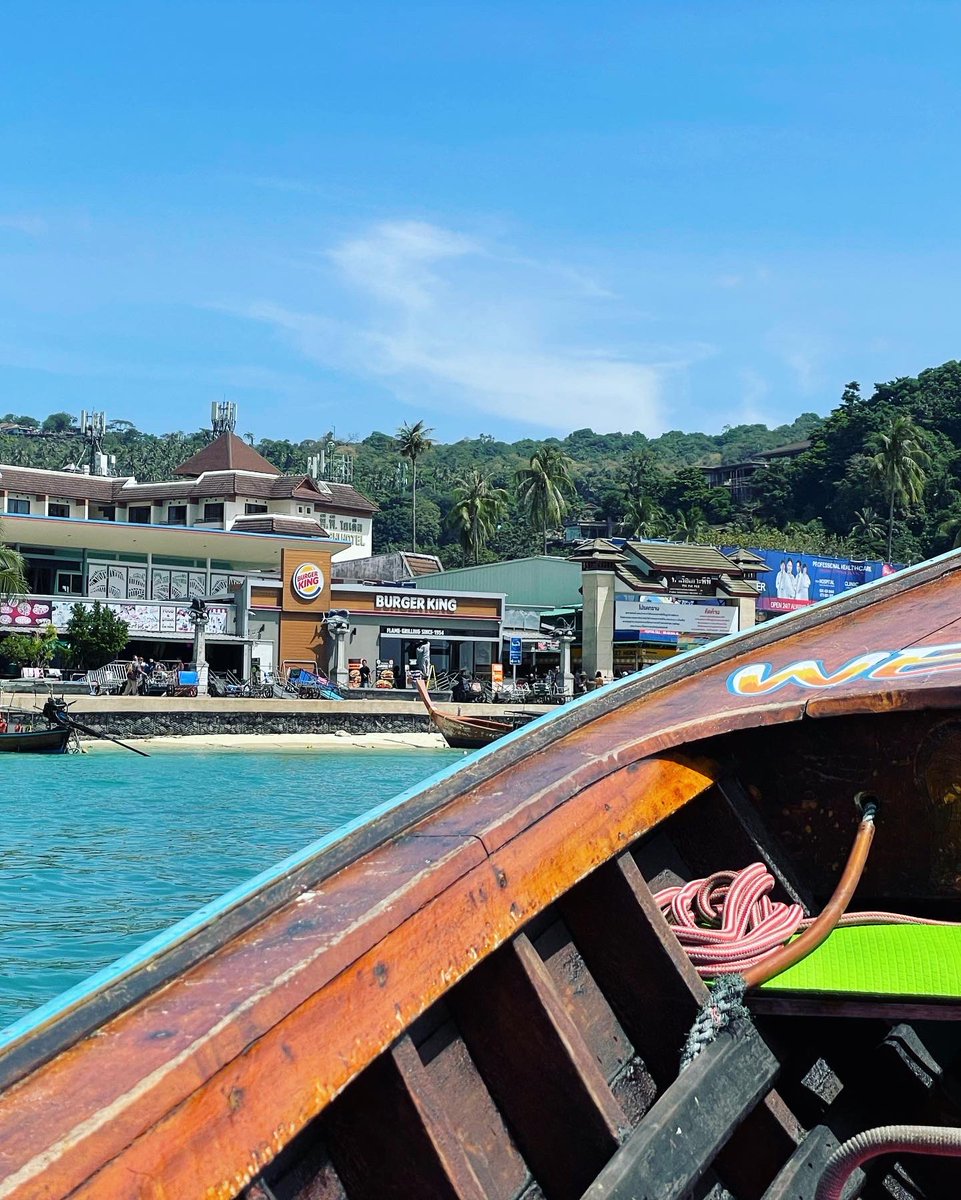 harukananami310's tweet photo. ロングビーチからトンサイ桟橋へ。
ピピドン島からクラビへ戻ります🚣#phiphiisland #tonsaibeach #タイ🇹🇭thailand https://t.co/OCXuP75QSB