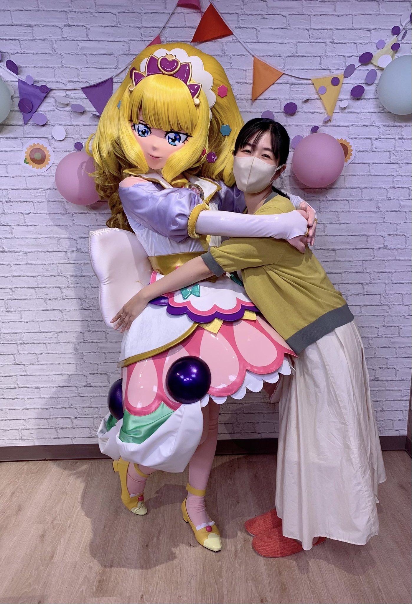 茅野愛衣さん　かやふぇしゅ　ポスター2種 茅野愛衣かやふぇしゅB2ポスター カタログ - メルカリ