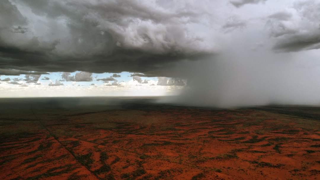 West WX Watchers 🌧️⛈️🌞⚡ (@westwxwatchers) on Twitter photo Stunning microbursts through the North West yesterday. These storms went severe for a period, and produced a gust to almost 100km/h at one site. Stunning microbursts through the North West yesterday. These storms went severe for a period, and produced a gust to almost 100km/h at one site.