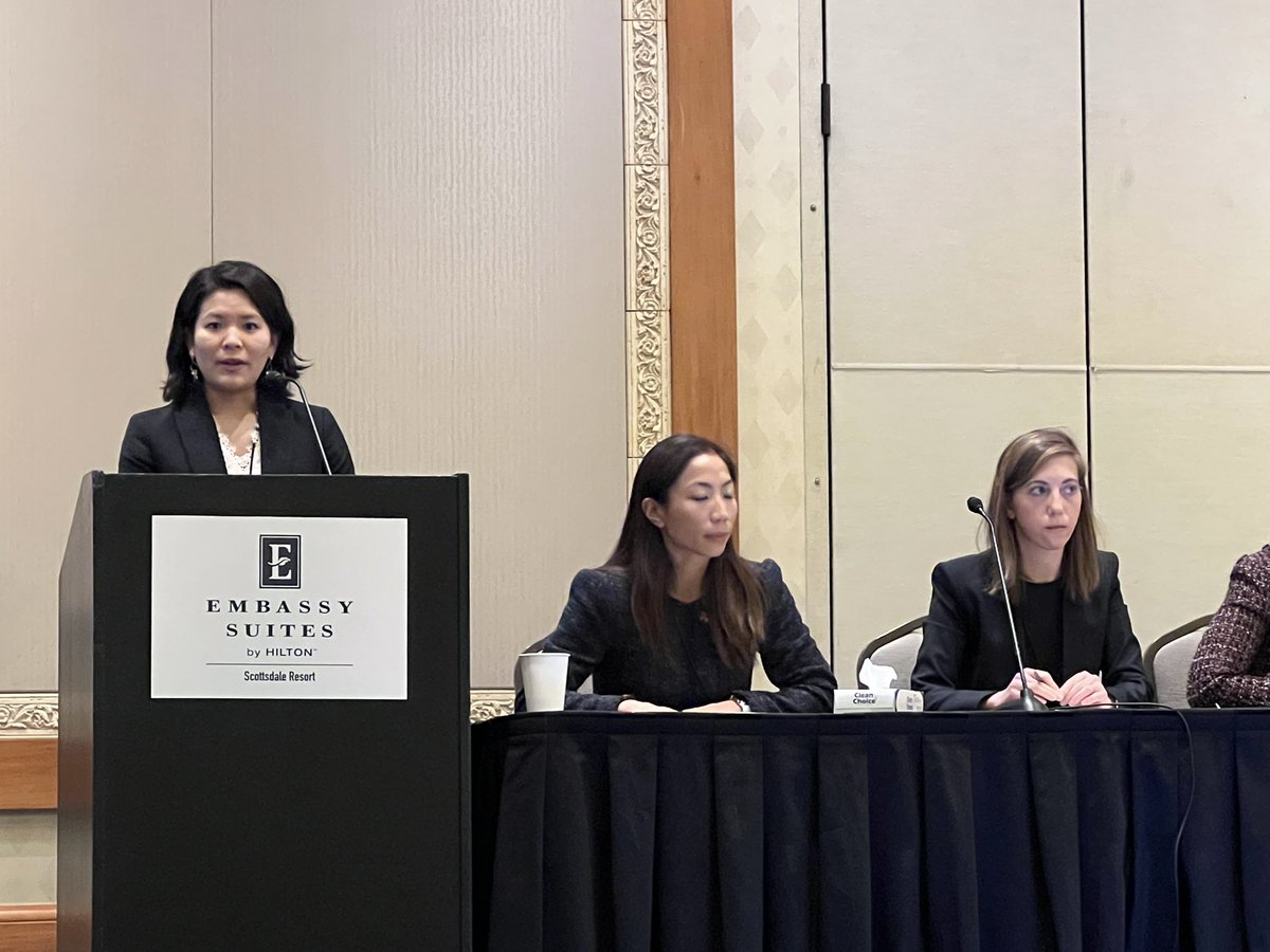 KerithWang's tweet photo. Thankful for this opportunity to present at #SWIU23 on our research @JEFFUrology! @rishi_simhal @yashah01 @PaulChungUro 
photo cred: @meideegoh https://t.co/bRkjemxnMk