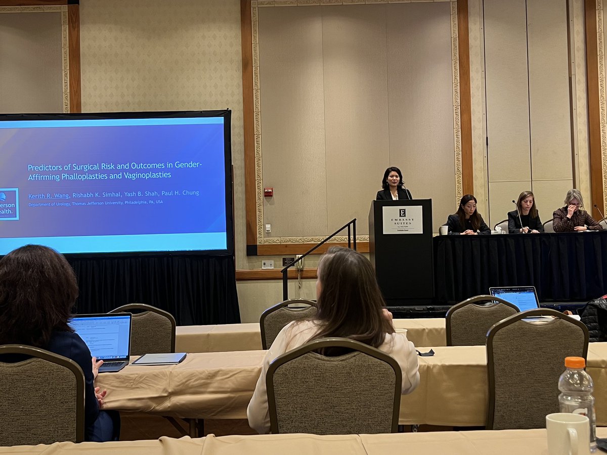 KerithWang's tweet photo. Thankful for this opportunity to present at #SWIU23 on our research @JEFFUrology! @rishi_simhal @yashah01 @PaulChungUro 
photo cred: @meideegoh https://t.co/bRkjemxnMk
