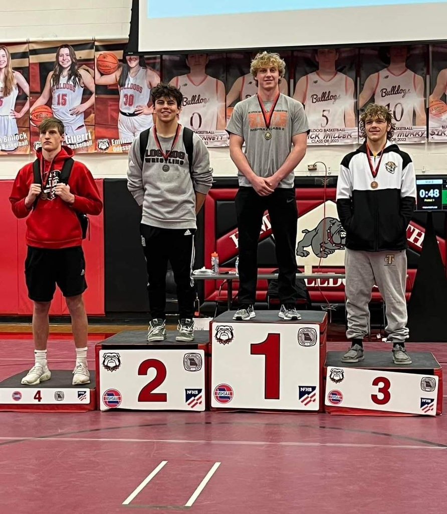 LR Cats Booster Club tweet media