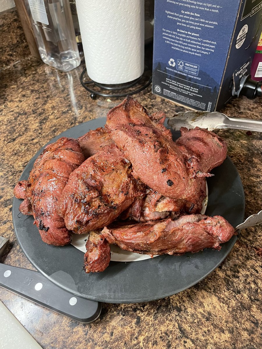 seanmurphy_mtc's tweet image. Food hits different when you got it yourself at 10k feet elevation and felt all 100lbs of it for over a mile.