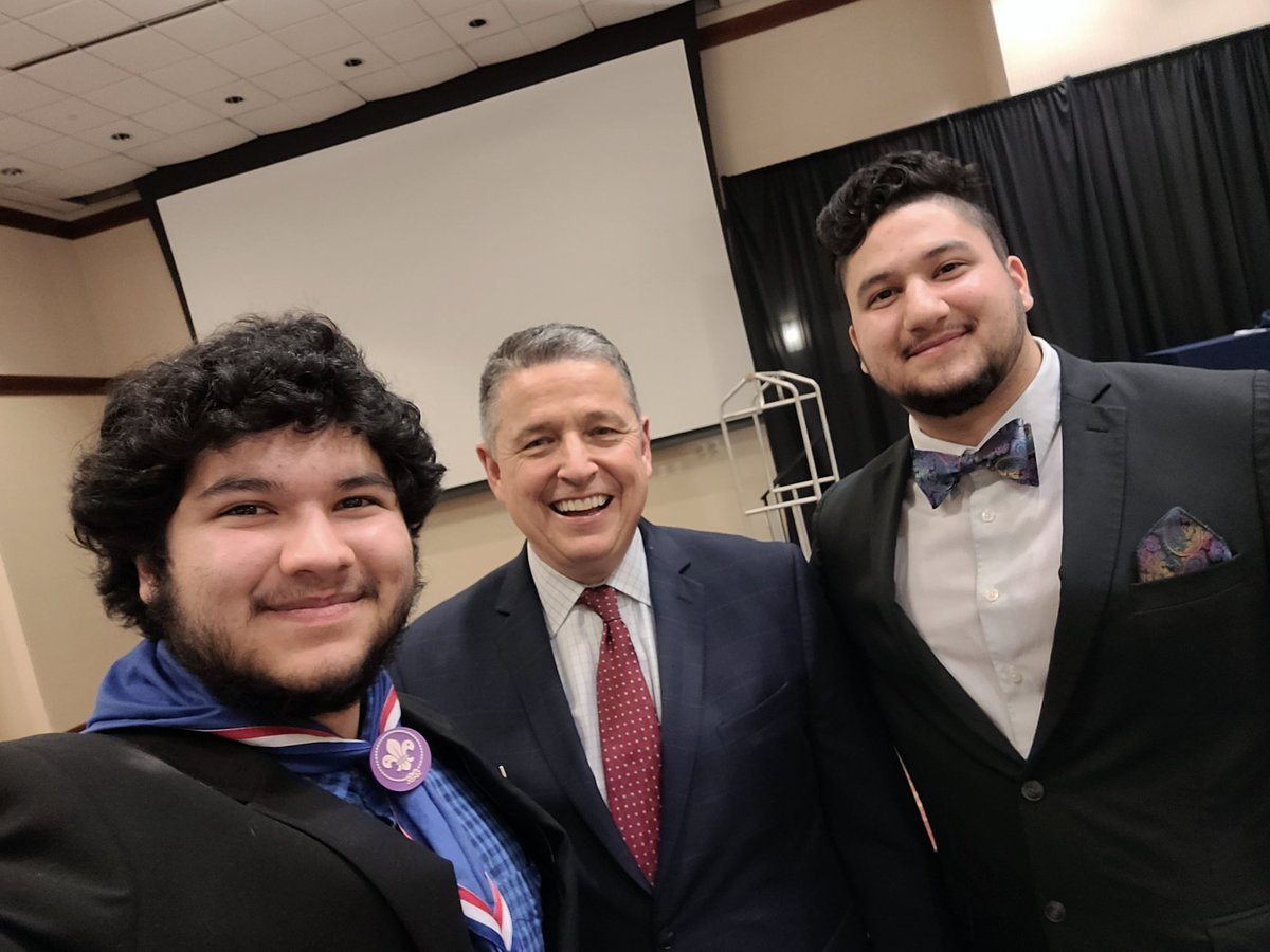 Jan20-Thanks to Bruce Rahmani for inviting Loudoun Interfaith Youth - Bahai, Christian, Muslim, Jewish, Hindu, Sikh for @LoudounChamber Annual Meeting & Dinner @ChairRandall @PujaSKhanna @IFCMW @MultiFaithNN @faithbasedisao @NAACP_Loudoun