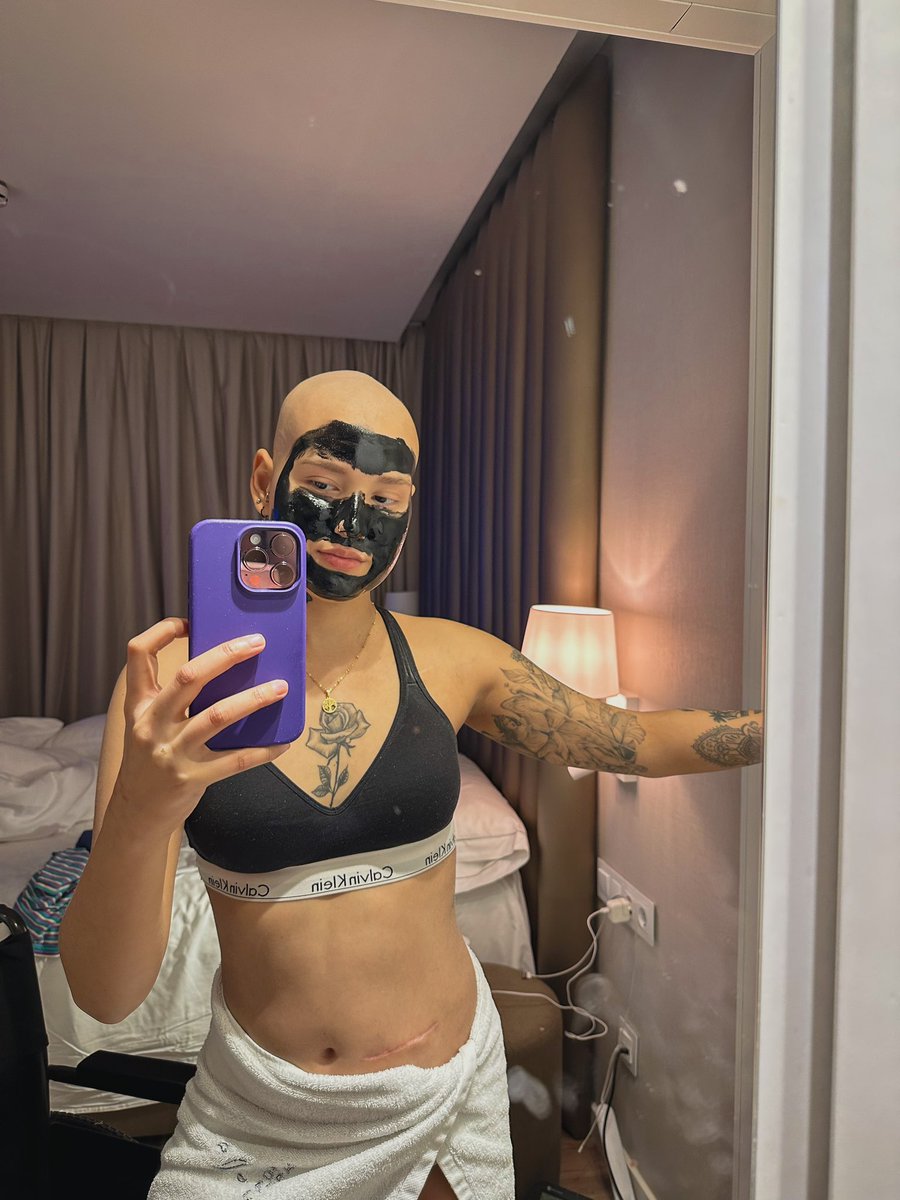 la china de titanio🥀 tweet media