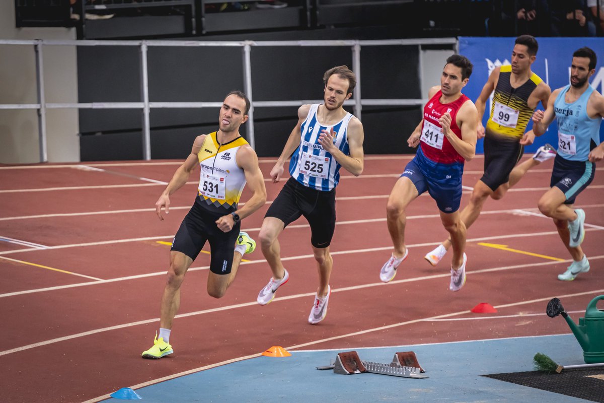 NanoAtleta's tweet photo. CAMPEÓN DE MADRID 🥇 Y MÍNIMA 🇪🇸 CTO ESPAÑA ABS
⏰️ 1'50"81
GRACIAS a tod@s l@s que estáis detrás de esto y lo hacéis posible 🥰😘 A SEGUIR!! 👏👏🫡🎯
Team: @PamplonaAt
@RFB_Boadilla
@crownsportnutri @deporvida
📸: @vsmphotoevents @atletasmodelos
#crownpro #Pamplona https://t.co/zAgh0bewmi