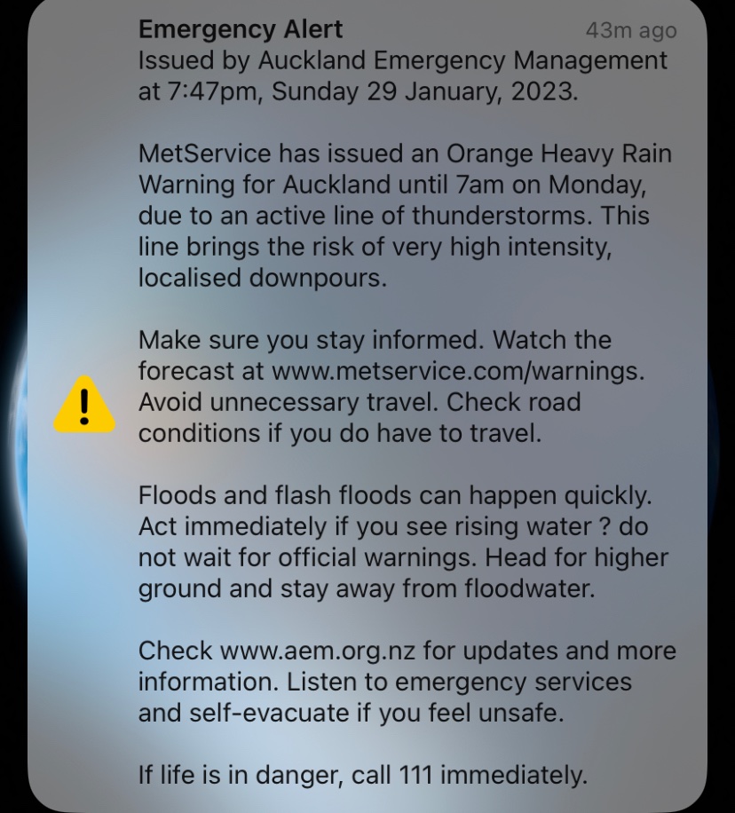 TMowbs's tweet photo. @thewheatgerm @adamhchase new weather warning for Auckland. https://t.co/FjXmCBv5fl