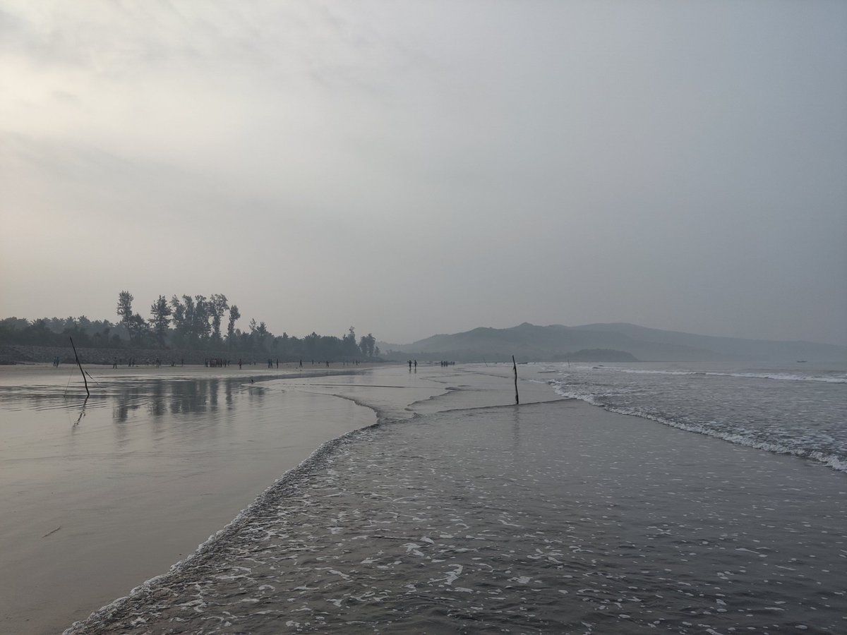DrSanjay277's tweet photo. Must visit place ♥️
#diveagar 
#beach https://t.co/2S3CQT8U8g
