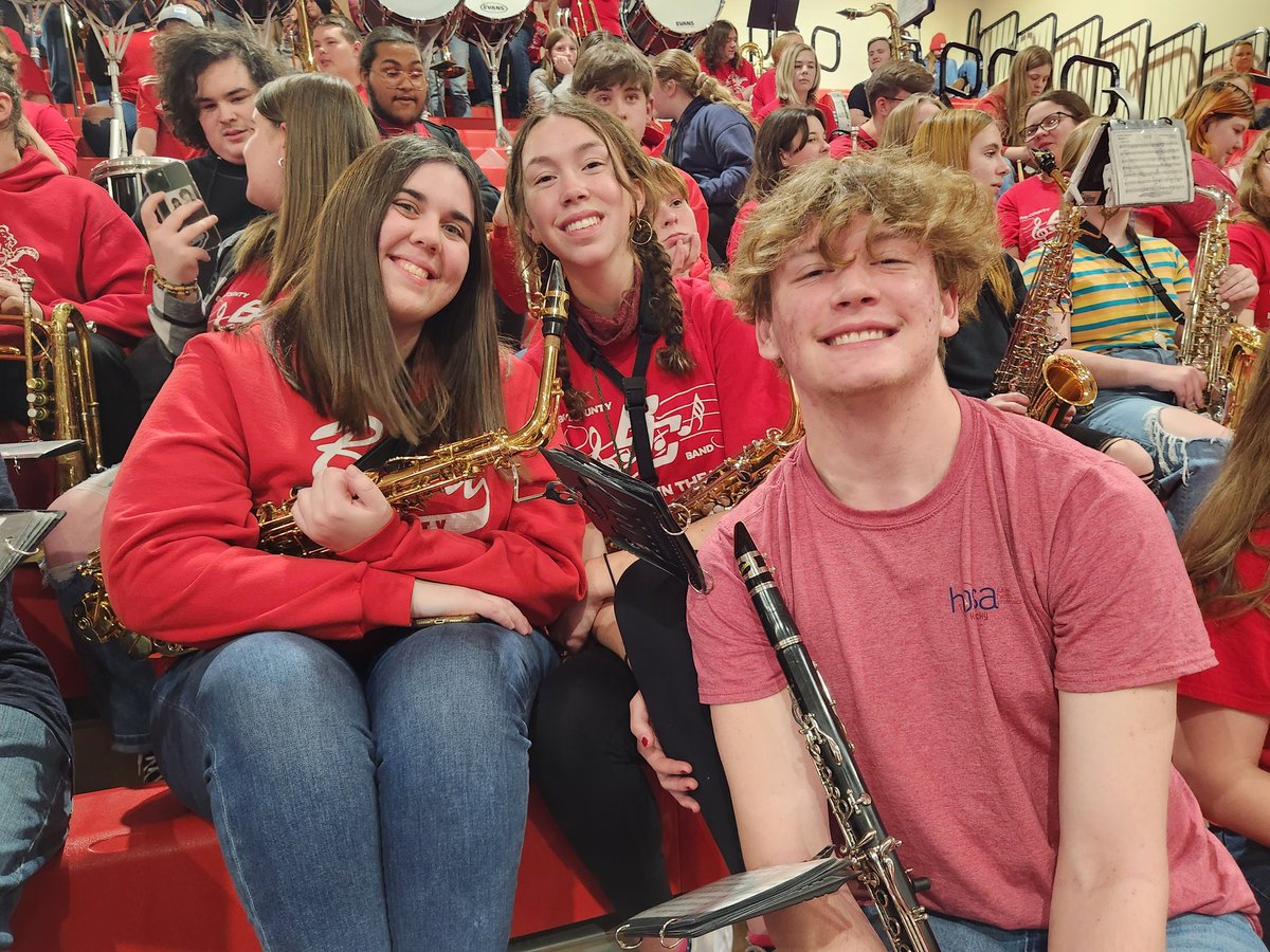 BCHS_Mr_J's tweet photo. What a game! Congratulations to @pfraley1966 and the Lady Lions on the W. Huge shout out to the 6th Man Pep Band for sharing your time and talent with the community. #bestbandintheland #loudandproud https://t.co/PmvPHka94P