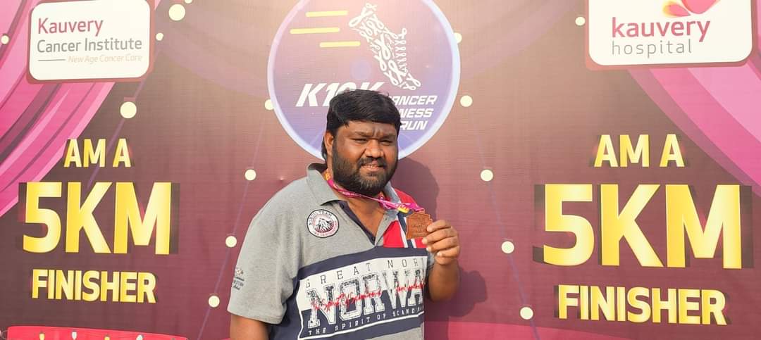 mkdkarthik5051's tweet photo. #Kauvery_மருத்துவமனை நடத்திய #k10k #cancer_awareness_run மாரத்தான் போட்டியில் பங்கேற்றுக் கொண்டு எனது #3வது #மாரத்தான் போட்டியை நிறைவு செய்தேன்
@mkstalin
@Udhaystalin
@thamoanbarasan
@Subramanian_ma https://t.co/fmMbI3IIYF
