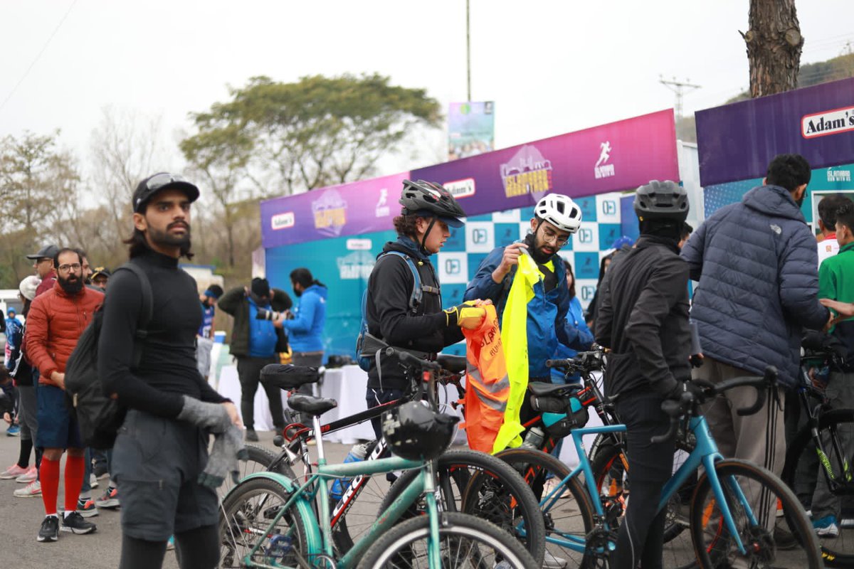runwithuspk's tweet photo. We are all set to host Pakistan’s Biggest Running Event happening at Trail 3, Islamabad 🏃‍♀️ 🏃‍♂️ 

#IslamabadMarathon2023 https://t.co/S2fOIOaiS8