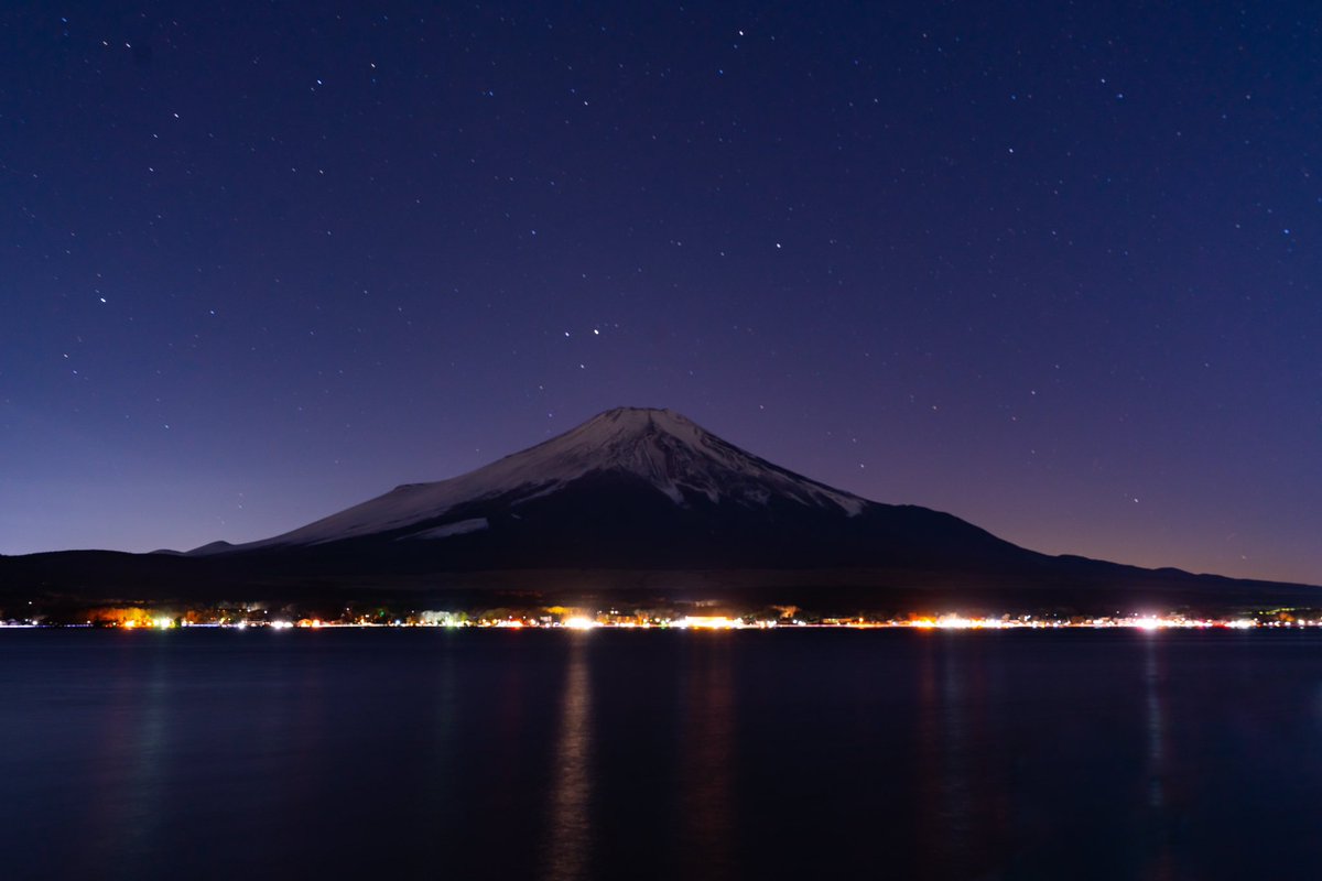 oltre0601's tweet photo. #富士山
山中湖畔より https://t.co/g0agd0vgfP