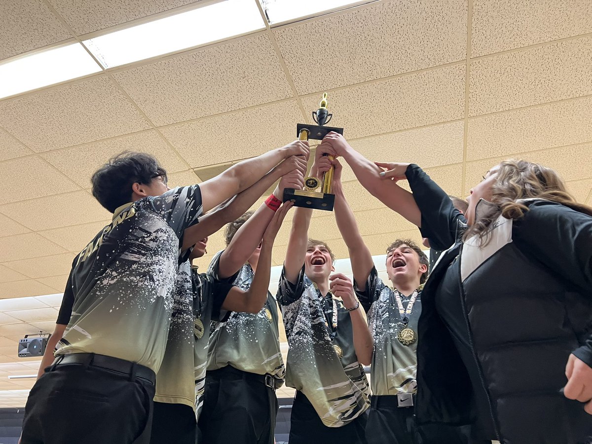 bthsbowling's tweet photo. Congrats to the BT Boys for placing first in the Battle at Bristol tournament!  #lastonebestone #werenotdoneyet https://t.co/588Y3Ta1hs