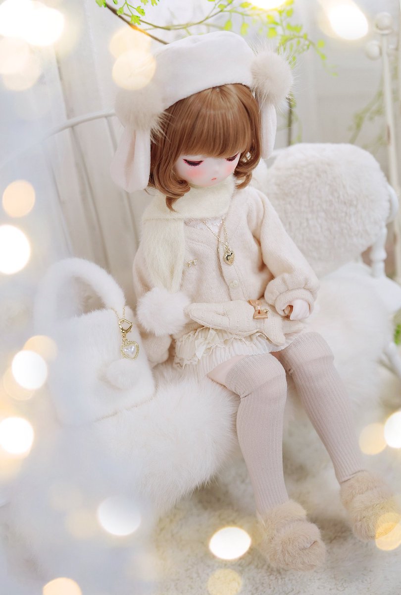 卯年ということでウサ耳のベレー帽と抱き枕も作った新作🐰KumakoちゃんとMDDサイズ両方ある！
#Kaleidoll