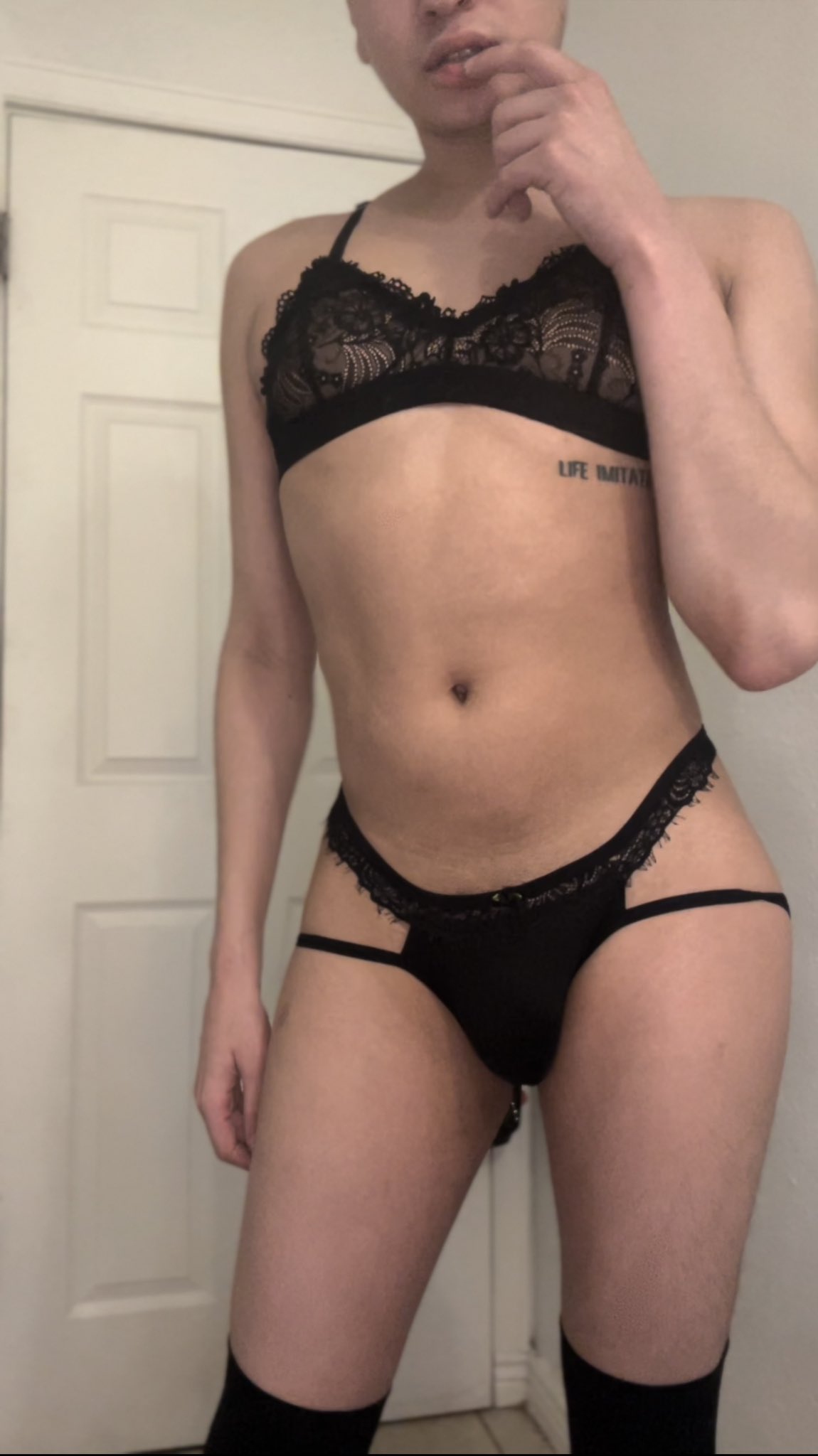 Femboys do it best ? https://t.co/T1pmvxpAOM