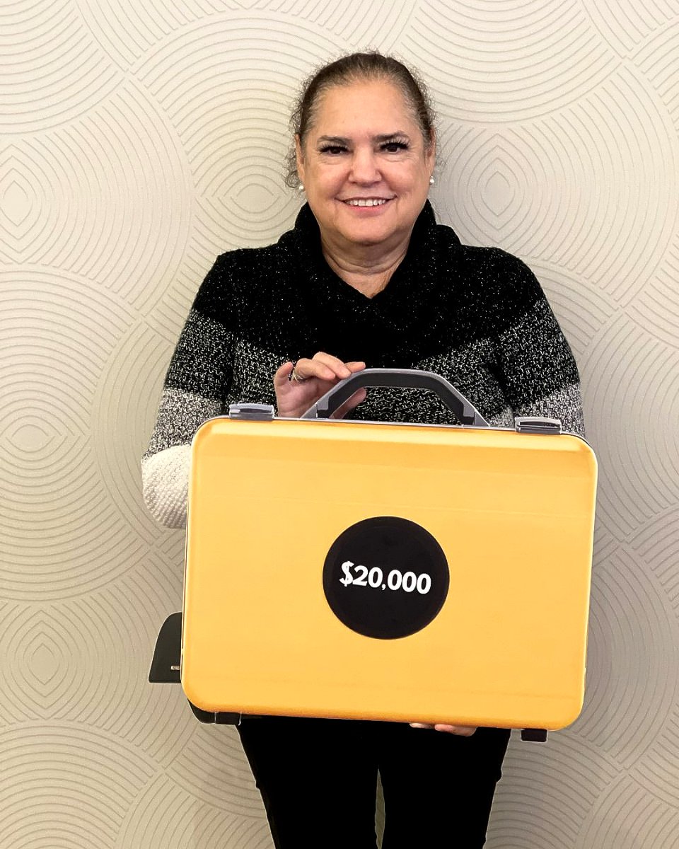 HorseshoeLC's tweet photo. Congratulations to our Fourth Weekly Grand Finale winner in our Suitcase Man Drawing! #LegendaryWeekends #HorseshoeLC
Must be 21+. Know When To Stop Before You Start®. Gambling Problem? Call: 1-877-770-STOP
6d https://t.co/3wQNL4FmsH
