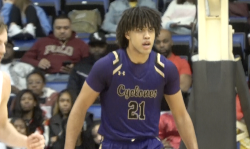 Cyclones City – Sacred Heart Griffin Running Clocks Lanphier For City Crown channel1450.com/2023/01/28/cyc…
