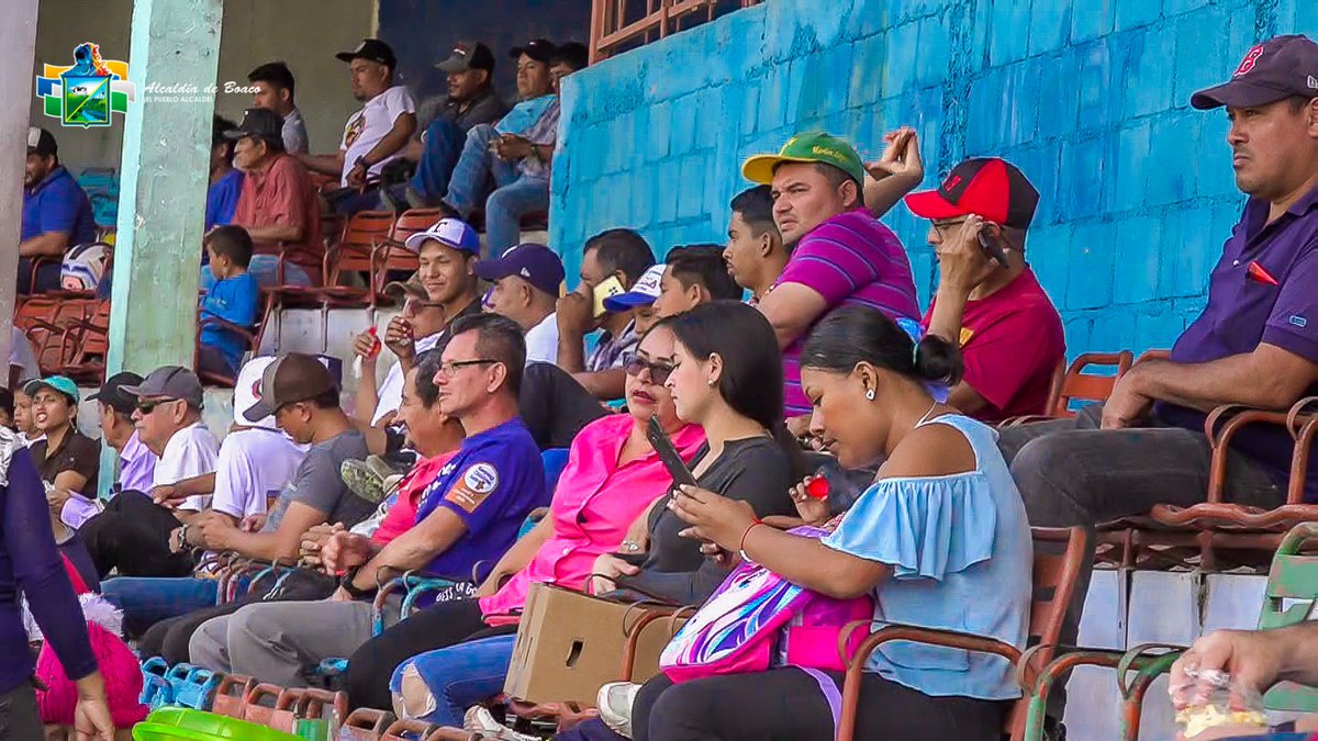 🏟️ Imágenes del juego amistoso mbiente Productores de Boaco VS Mineros del Caribe desde el Estadio Ernesto Incer Álvarez.

#LaPasionDeHacerDeporte ⚾️