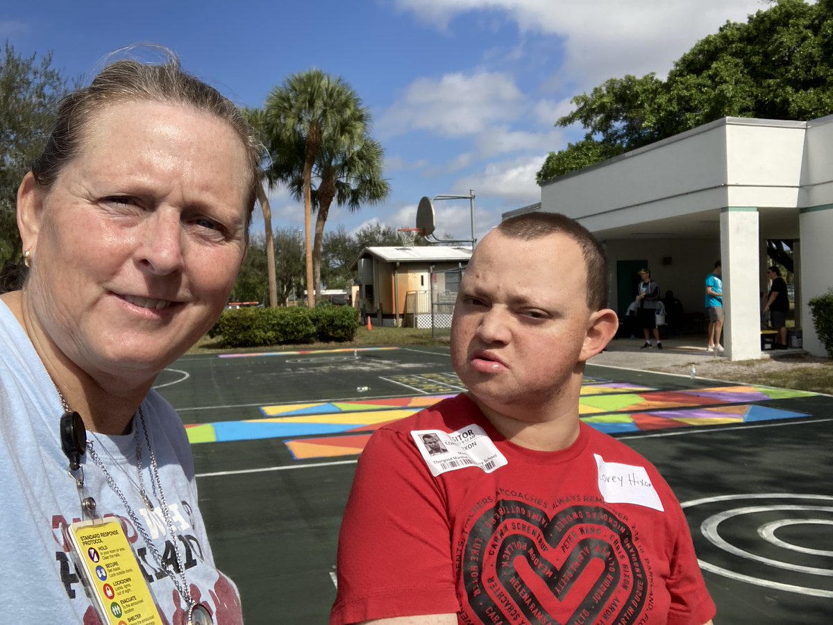 We honored Alyssa today by painting the outside basketball court at Thurgood Marshall ES with Hands on Broward.