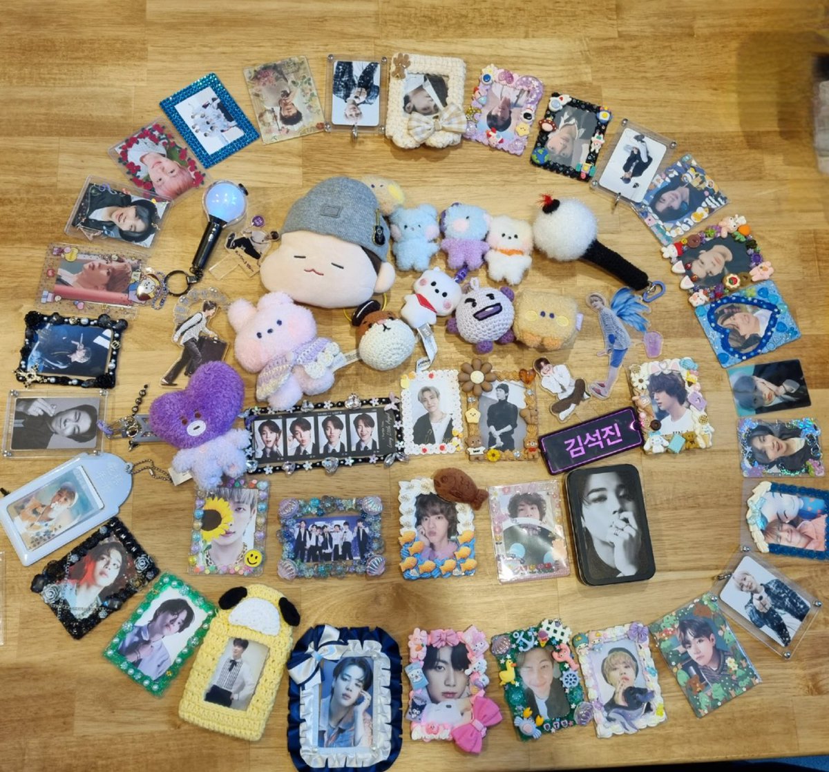 일곱 다 좋구려💜(천천히지내고있을께요) tweet media