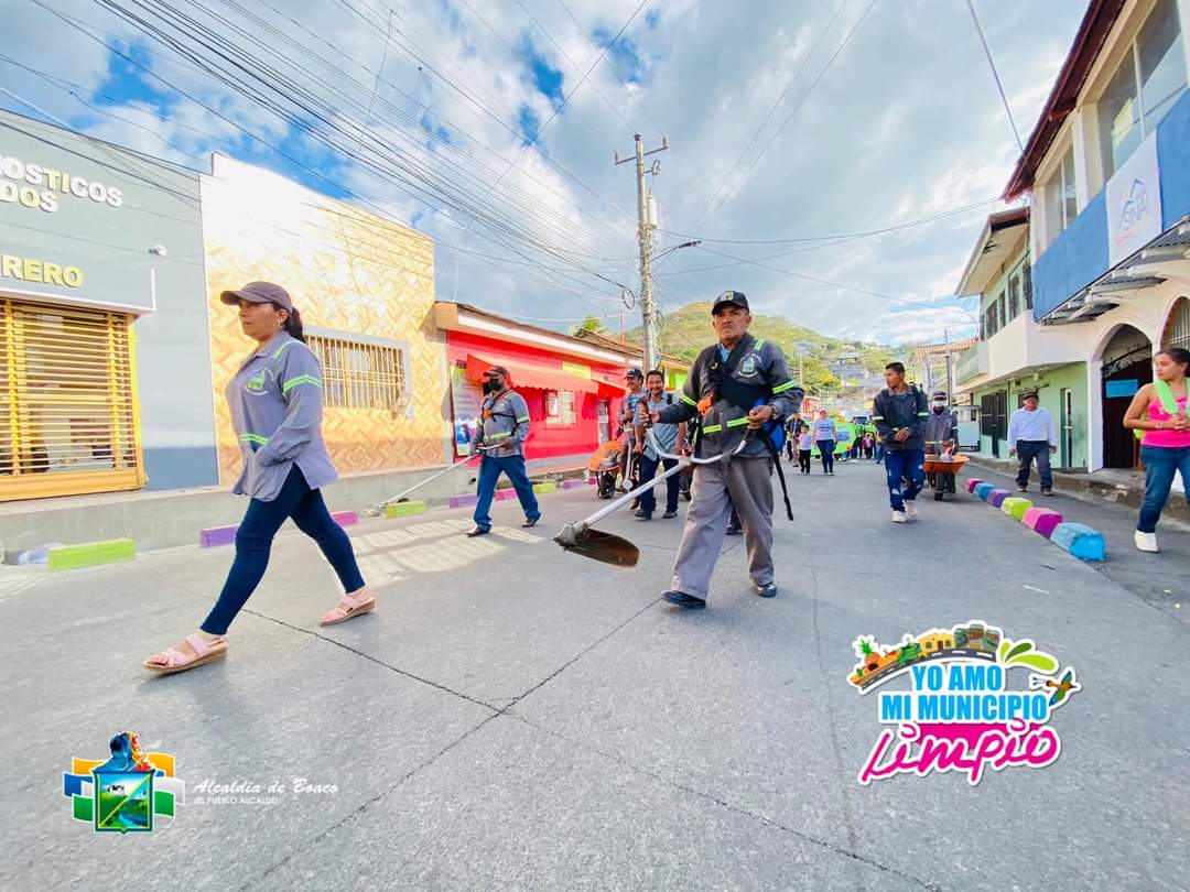👨‍👩‍👧‍👦🌻 Las Alcaldías de San Lorenzo, Santa Lucía y Boaco, recibieron reconocimiento por el Instituto Nicaragüense de Fomento Municipal (INIFOM). Carnaval nuestro municipio bello, sano, limpio y seguro. 🌍 👏

#AlcaldiasDelPuebloNi 
#2023JuntosVamosAdelante