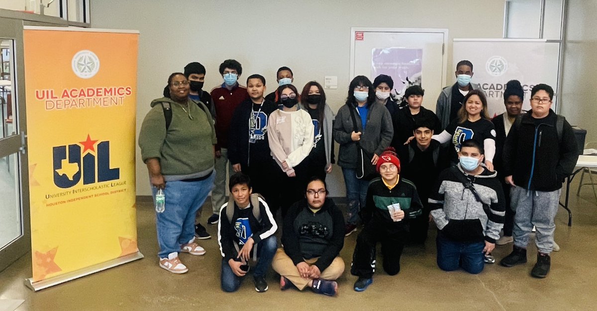 DatAmazingCoach's tweet photo. Super proud of our @AEMA_JDMS UIL scholars and coaches! Great job today!!! 👏🏻👏🏻👏🏻 @UILHoustonISD @OpalHFord https://t.co/hI9saq7hba