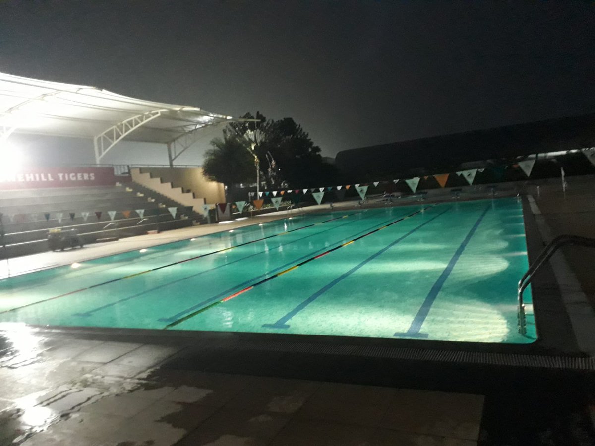 JohnWBrowne's tweet image. We&apos;re very lucky to have a heated swimming pool @Stonehill_SIS and our swimmers are making the most of it. For the last couple of weeks our middle and high school teams have been doing early morning practice sessions before school starting at 6:30am. #SISlearns