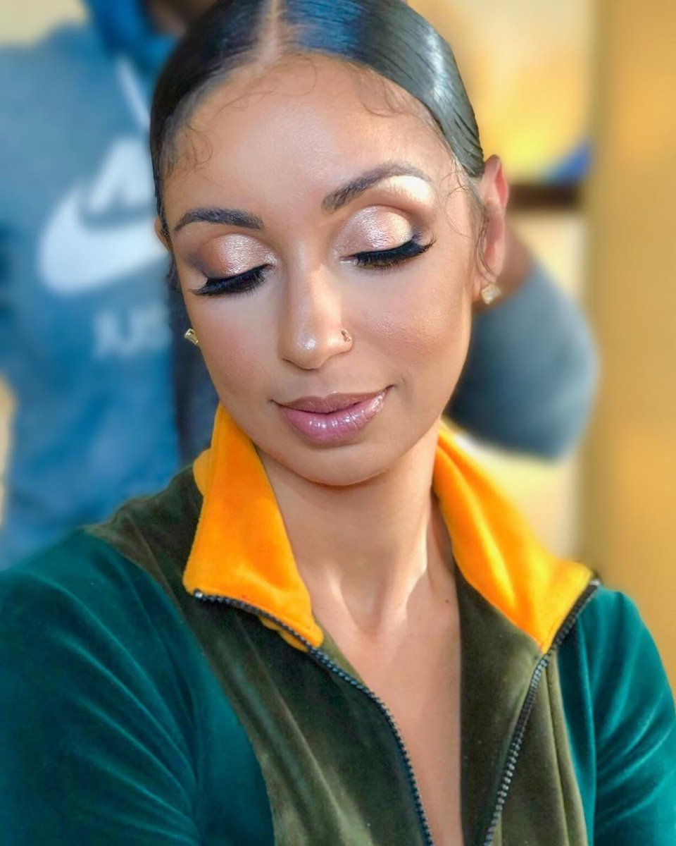 Thank you so much for the birthday love. I wish I could respond to each and every one of you, but it's simply not possible. What is possible is that I can announce that <a href="/JCPXtra/">JCPx</a> has renewed <a href="/DialogueWSimone/">Dialogue with Simone</a> for three more seasons! What a way to top off my birthday weekend! ✨💚💛