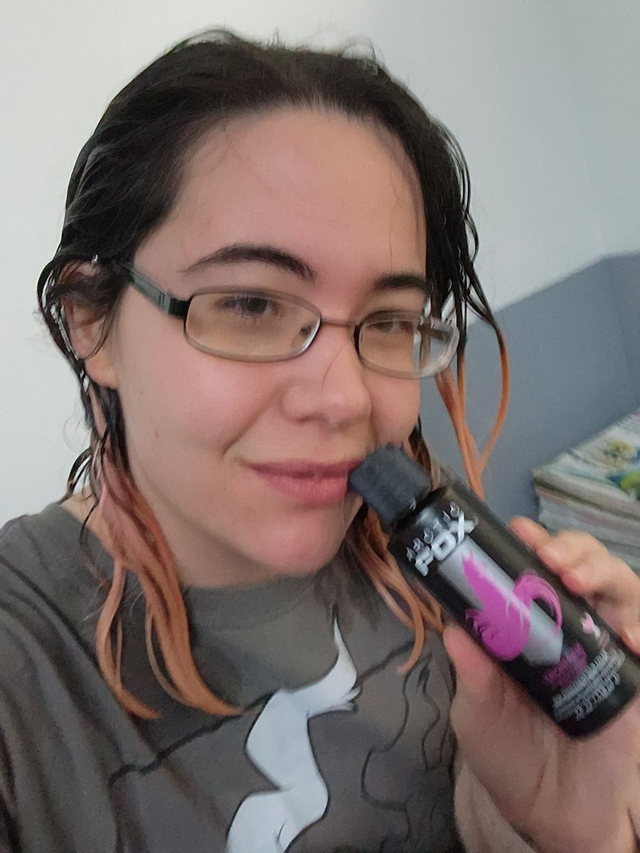 Tessa_TwoBit's tweet photo. I have only had bad luck trying to dye my hair up to this point, but here I am again!
I think it almost certainly still won't work this time, and yet, I must try 🙃 https://t.co/7QVS4hEqt7