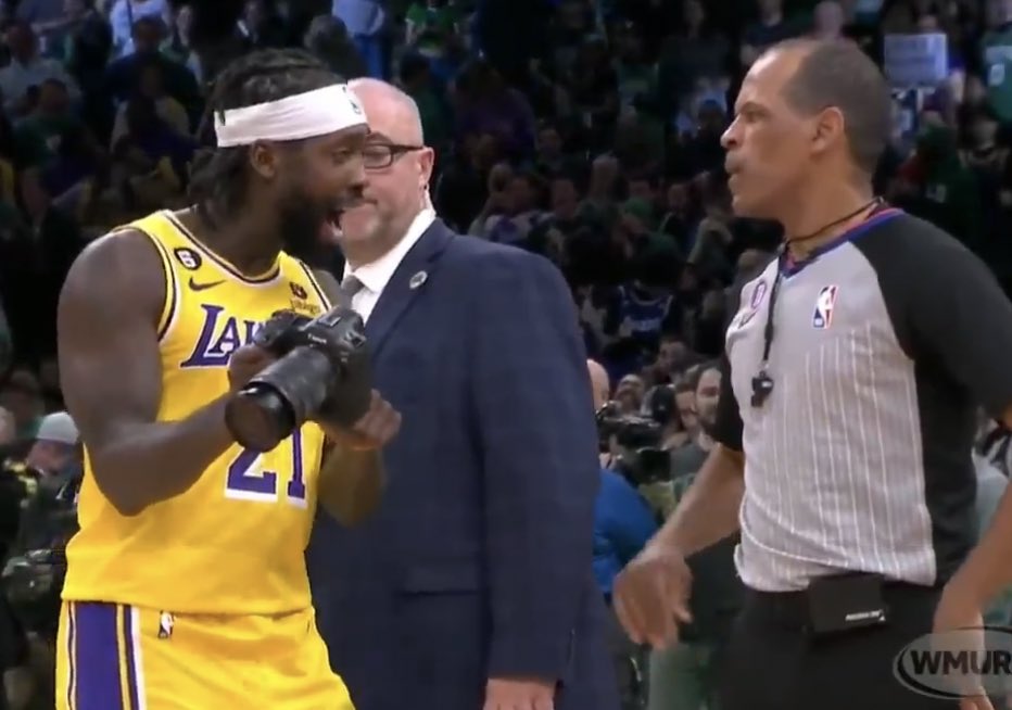 TheHoopCentral's tweet photo. 😂😂😂 https://t.co/pJNUPYNTLp