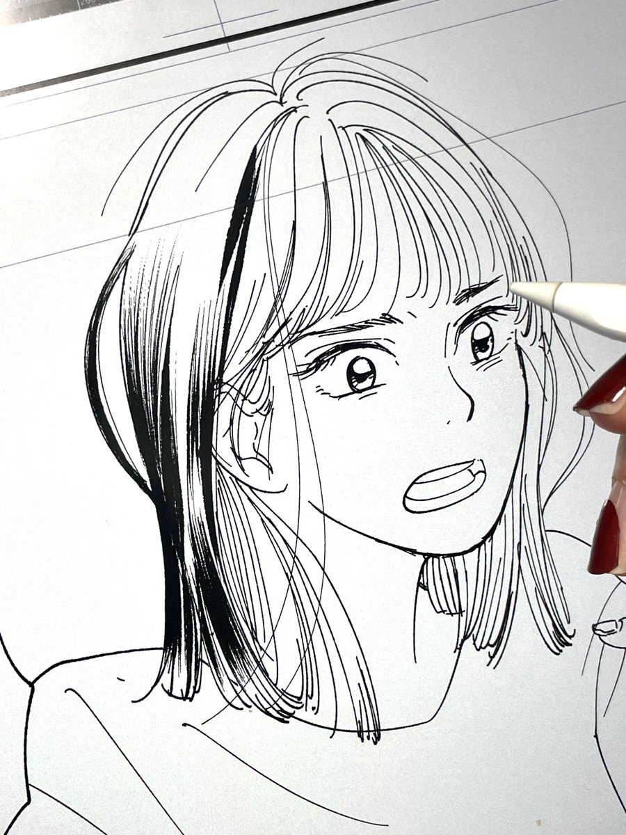 仕事に追われて疲れてる設定なんだから頭ボサボサだろリアリストVS髪の毛つやつやさせたい艶ベタ快楽主義者
 ※今日〆切… https://t.co/xuJUl5246x