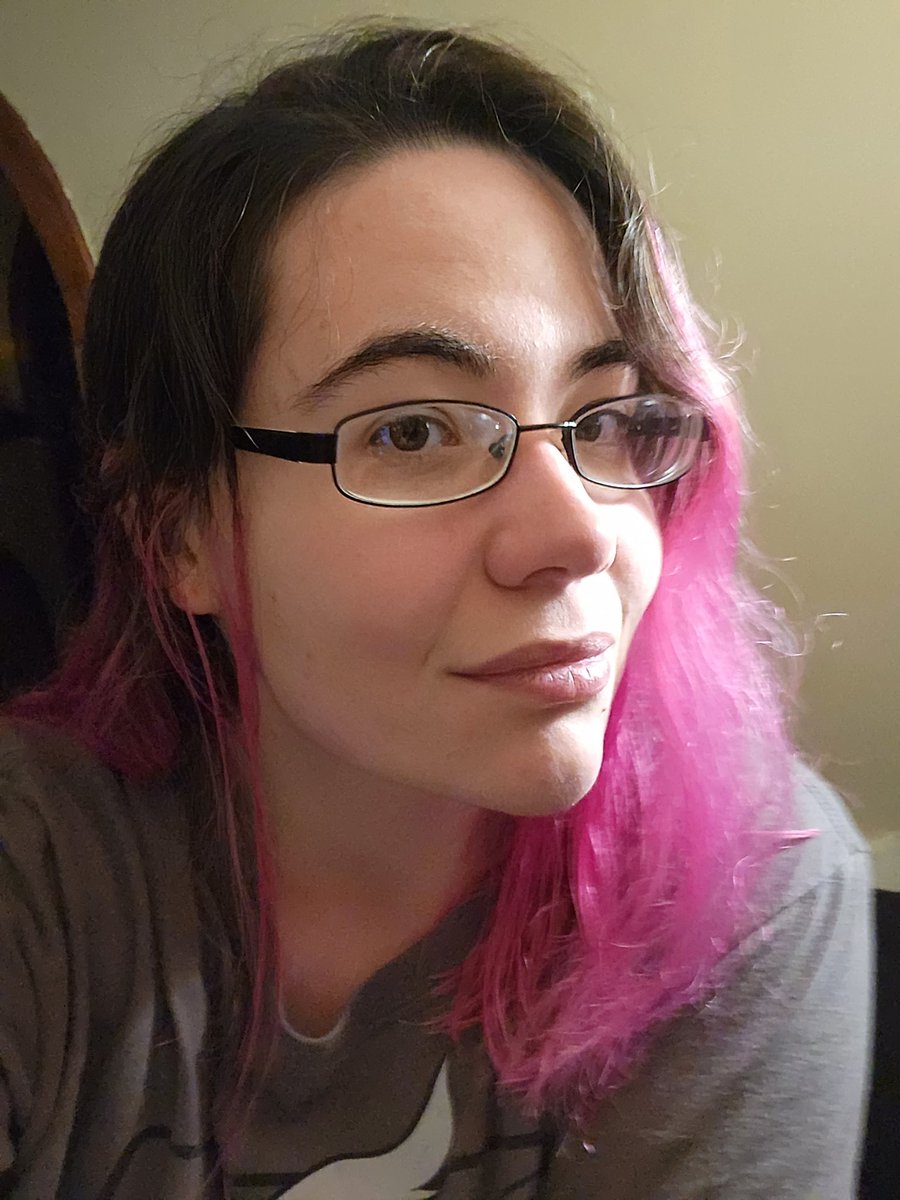 Tessa_TwoBit's tweet photo. It actually turned out really nice! I'm super happy with it! :) 💕
Now, bed time x) https://t.co/NeUrCNymWq