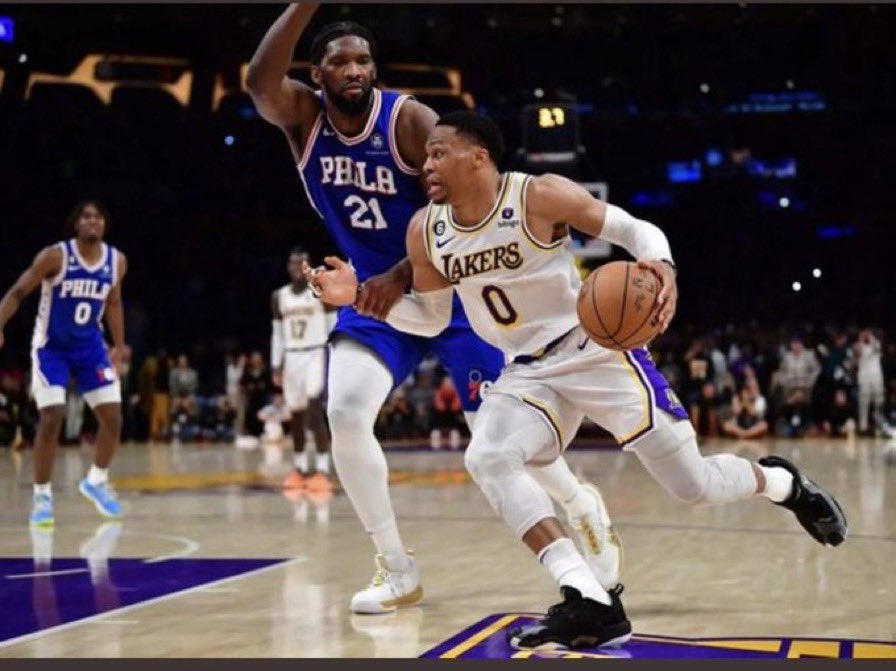 shmerf's tweet image. NBA owes the Lakers 4 wins