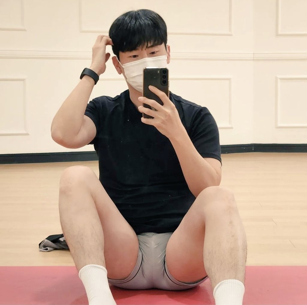 Captain_Koryu's tweet photo. #asianguy #asianboy #cuteboy #gayboy #boyish #menmagazine https://t.co/QliQc2ADji