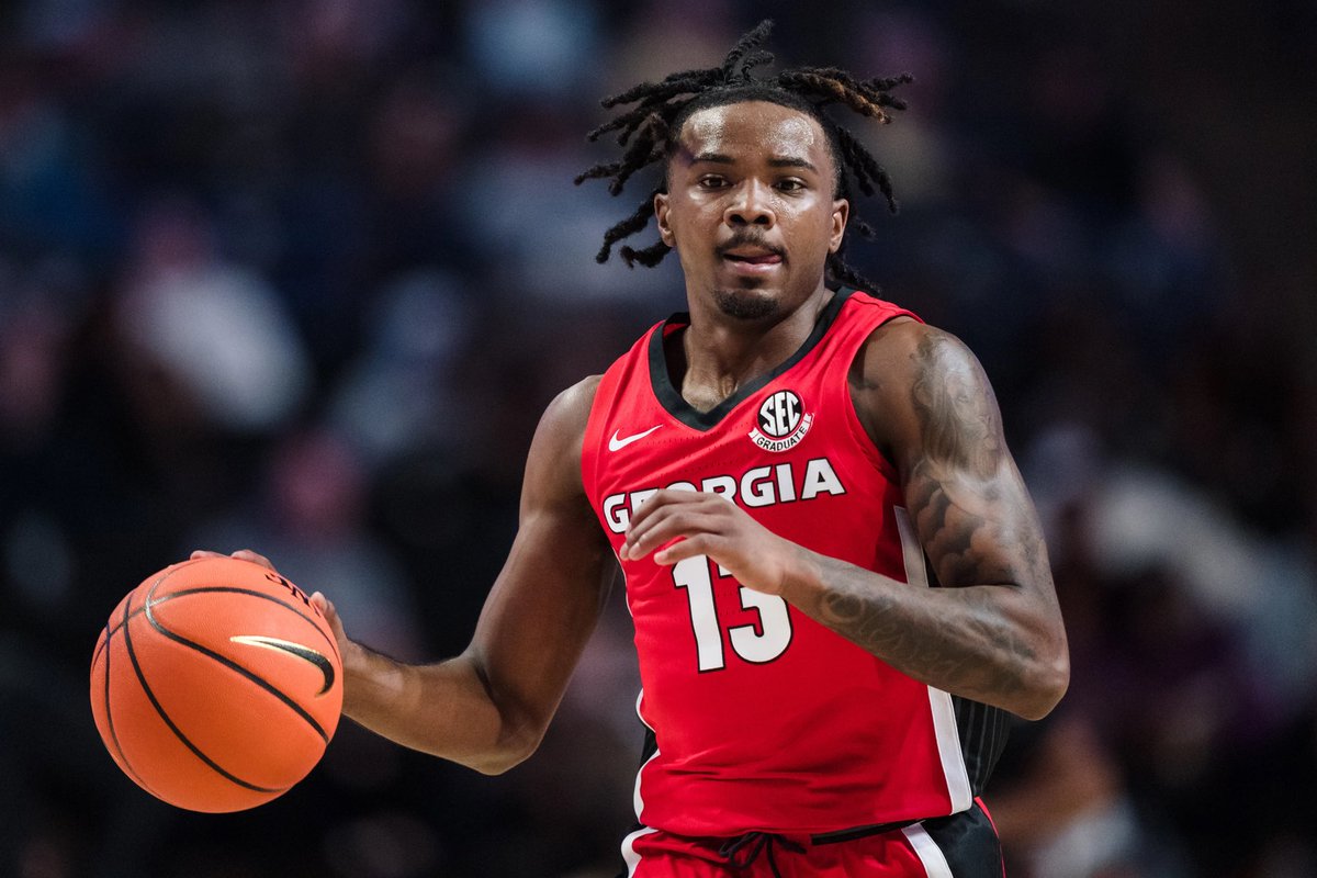 DawnDawgHoops's tweet photo. Game ball for MARDREZ MCBRIDE: 17 points 5 rebounds and the play of the year with 2 seconds left in regulation. https://t.co/0OSBWAE1Gz