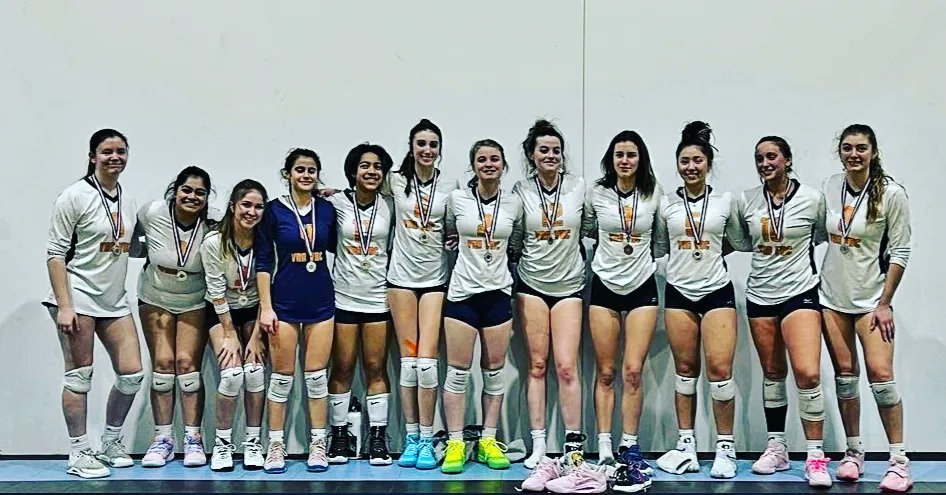 jdesree's tweet photo. Congratulations, girls, on 2nd place!! Love seeing the chemistry on the court and watching you grow as a team. There is tons of volleyball left. Let's keep it going. 💪💯💪 #CHRVA #VAAVBC18S #NCAAWVB @a_dietterick7 @ufitnessva https://t.co/DKAgVrw6tn