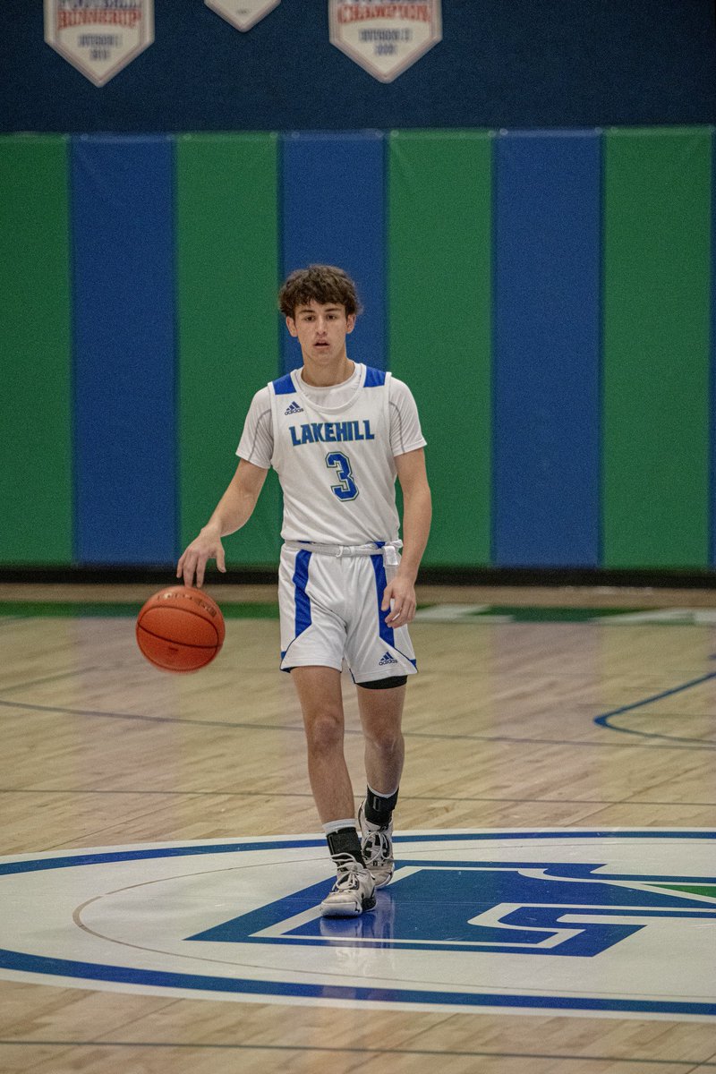 Lakehill Basketball tweet media