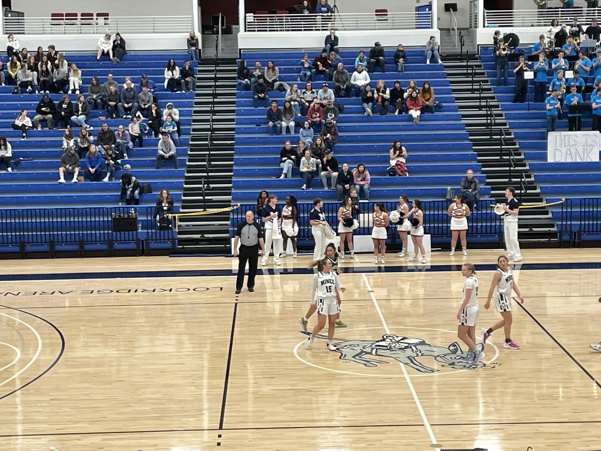 Had a great time watching <a href="/atvansickle/">Ashley Van Sickle</a> hoop again. Always great to see you AVS!!! <a href="/MinesAthletics/">Mines Athletics</a> <a href="/MinesWBB/">Mines WBB</a> <a href="/vansickb/">Brent Van Sickle</a>